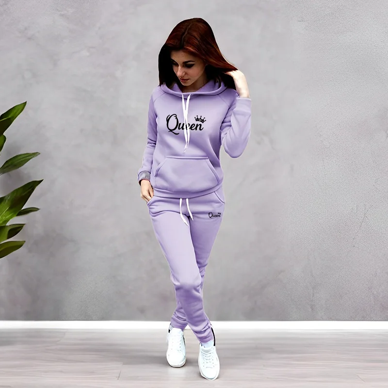 Women Fashion Outfits - Ensemble de survêtement pour femmes avec