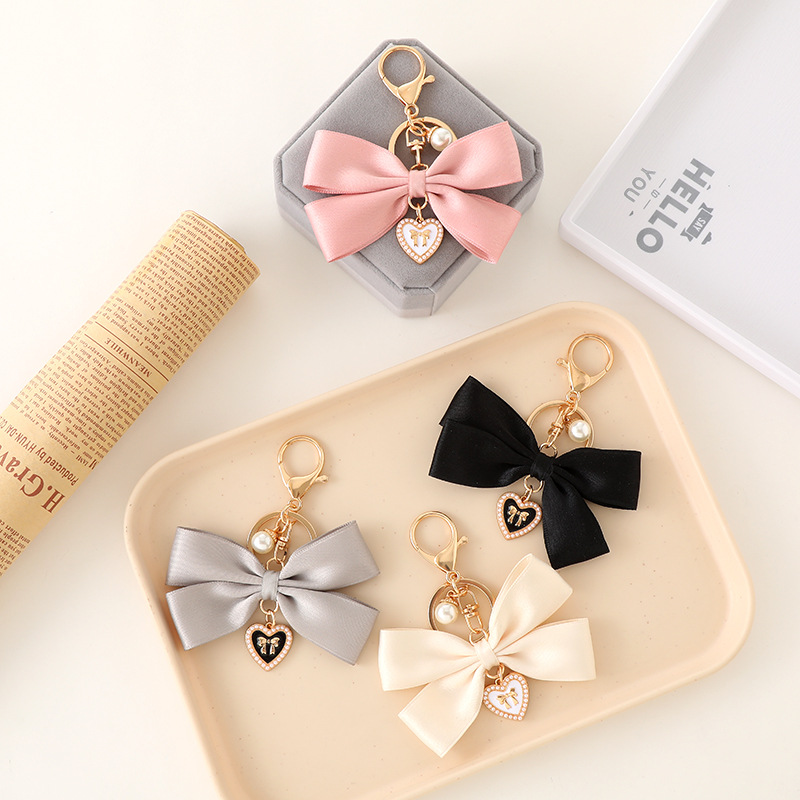 Pendentif Nœud en Tissu Élégan - Women'S Ysl Fashion avis et prix